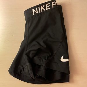 black nike pros